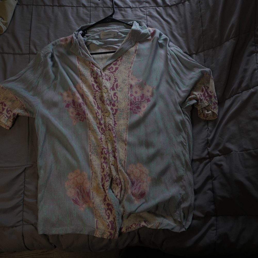 Floral Design Button Up